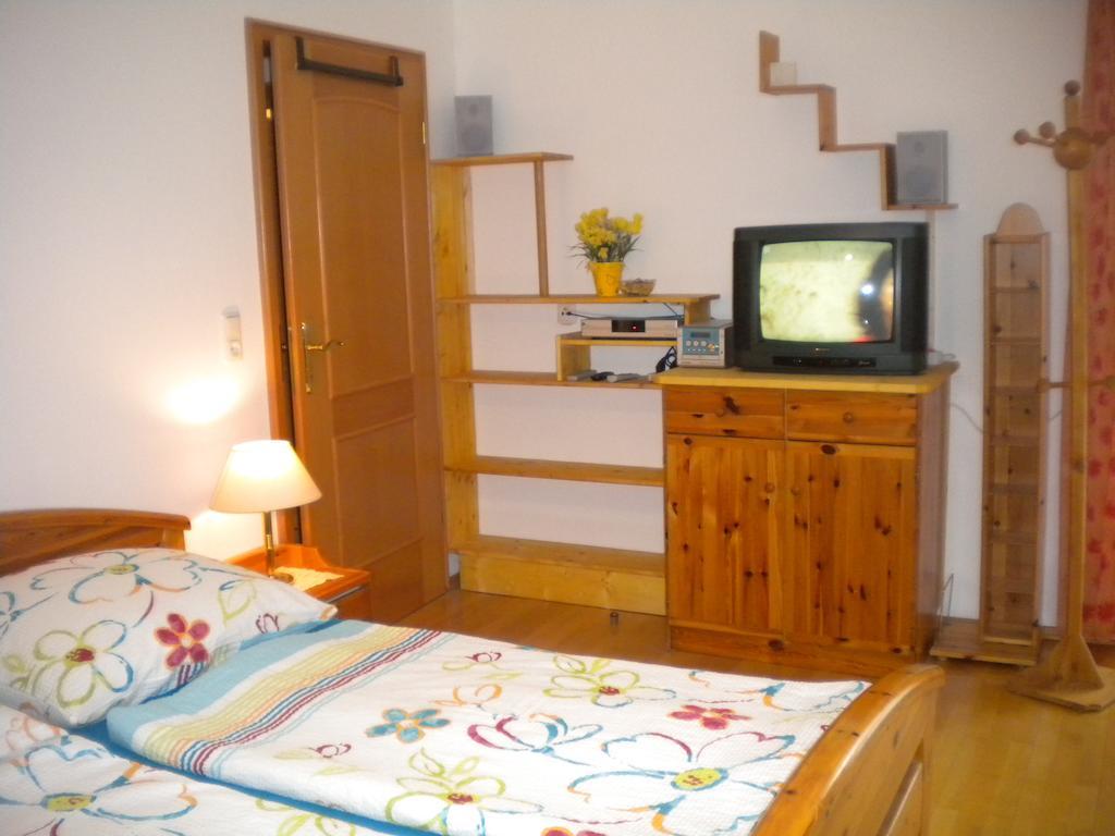 Ferienwohnung Anna Zechner Flattach Δωμάτιο φωτογραφία